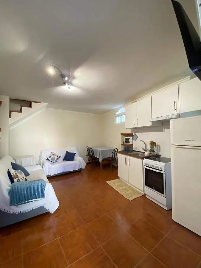 Cosy 2 Bedroom Home In The Heart Of Jardim Do Mar 0*,